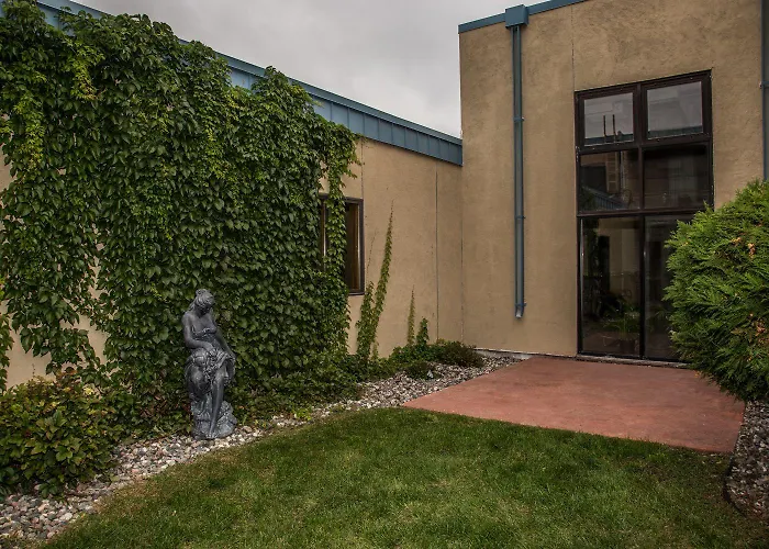 Hotel Baymont By Wyndham 2*